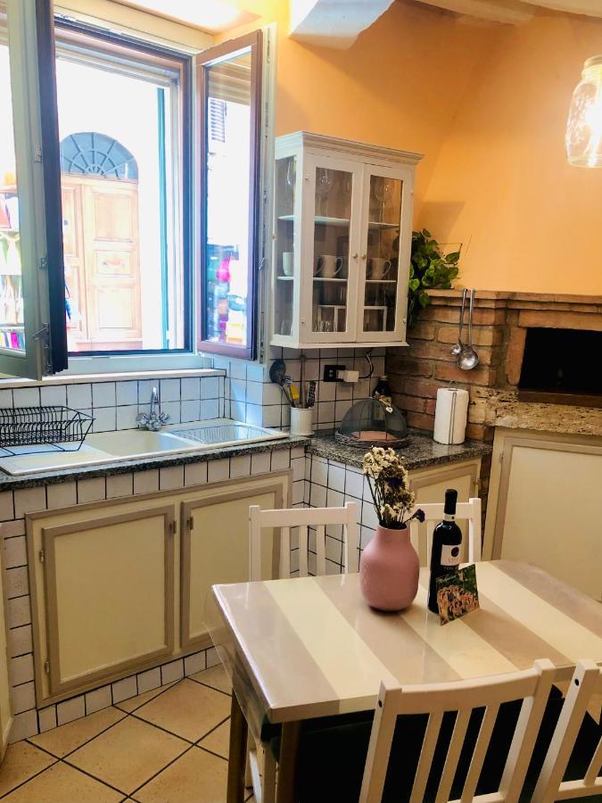 A Due Passi Da Piazza Grande Daire Montepulciano Stazione Dış mekan fotoğraf